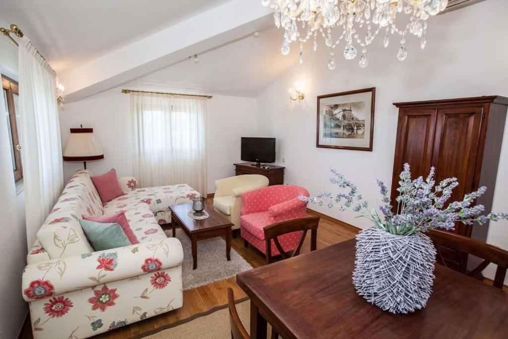 Apartments In Crikvenica 5559 Exterior foto